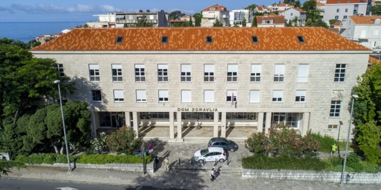 Neradna srijeda najviše će koštati zdravstveni sustav. Evo kada obiteljski liječnici očekuju pretrpane čekaonice