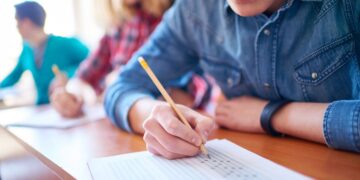 Dubrovački maturanti mogu se besplatno pripremati doma, ali neki ipak potegnu i do Zagreba