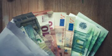 UHIĆEN: Makedonac neprimjetno “očistio” blagajnu trgovine, stornirao račune i uzeo sebi preko 6 tisuća eura