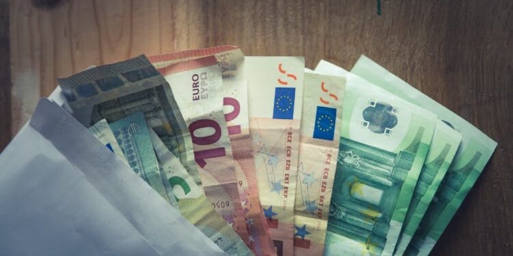 UHIĆEN: Makedonac neprimjetno “očistio” blagajnu trgovine, stornirao račune i uzeo sebi preko 6 tisuća eura