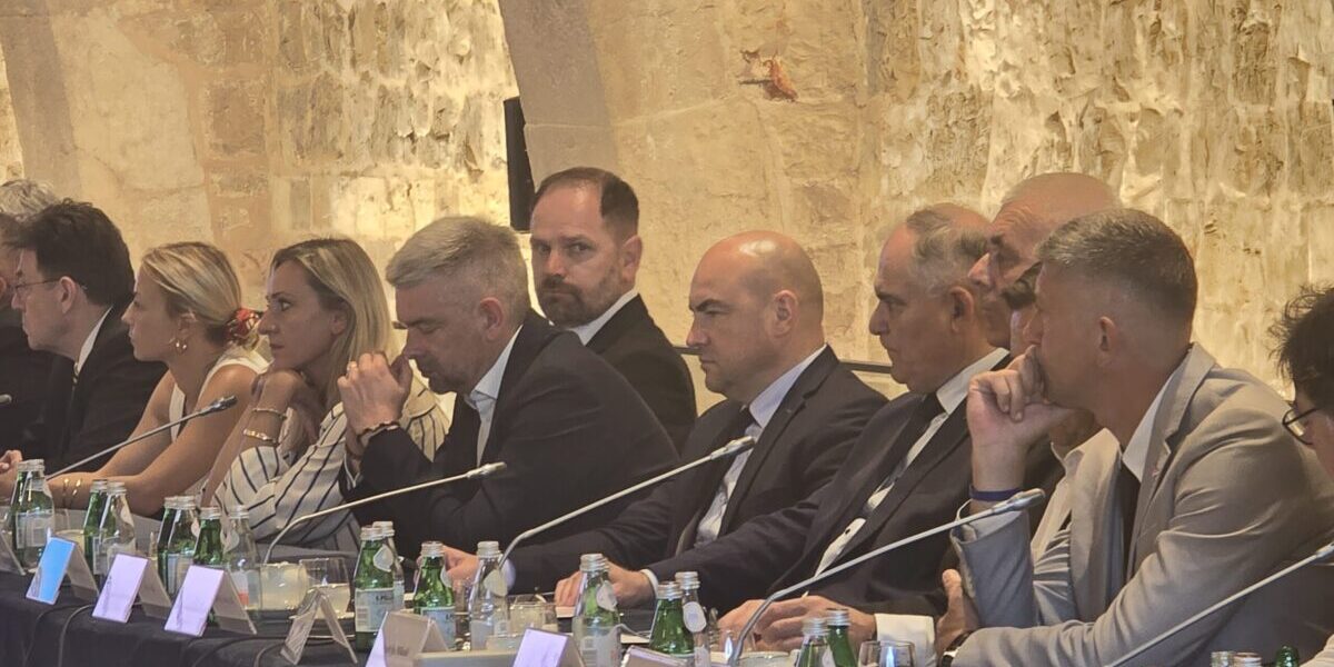 VIJEĆE ZA UPRAVLJANJEM TURIZMA: Župan Pezo: “Brojke smo dosegnuli, sada maksimalno trebamo raditi na doživljaju!”