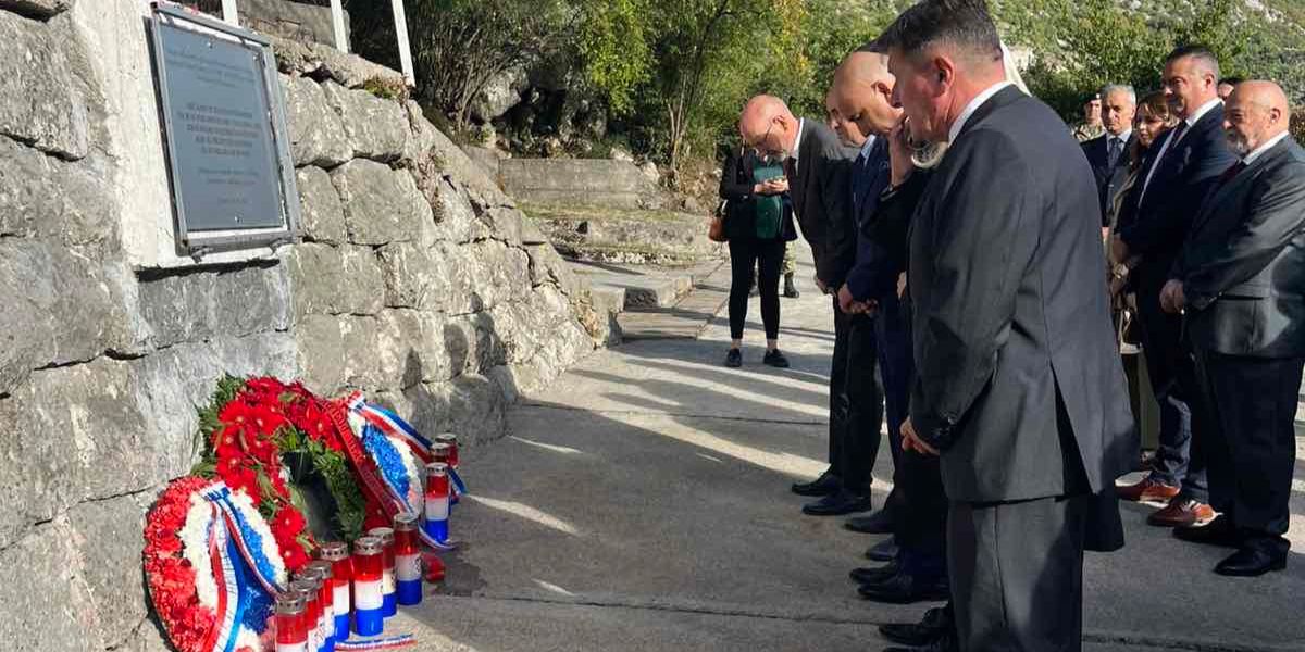 DVIJE CRNE GORE Jedna žali, druga zabranjuje, dubrovačka delegacija šokirana