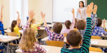 Savjeti socijalne pedagoginje: Škola je stresna za učenika, ali i za roditelje, evo kada posebno