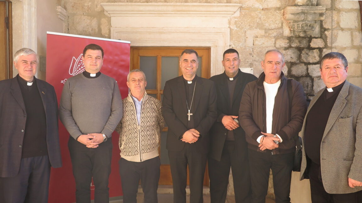 POLOŽILI ISPOVIJESTI VJERE Evo tko su novi dekani u Dubrovačkoj biskupiji