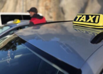 Mali taksisti i dostavljači moći će dobiti 50 posto povrata kupe li auto na struju, imamo sve detalje