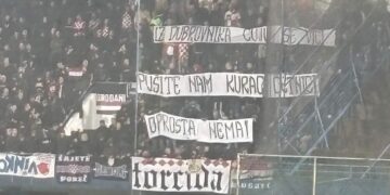 Crnogorska publika skandiranjem ponizila hrvatska ustaše – pardon, ultrase 