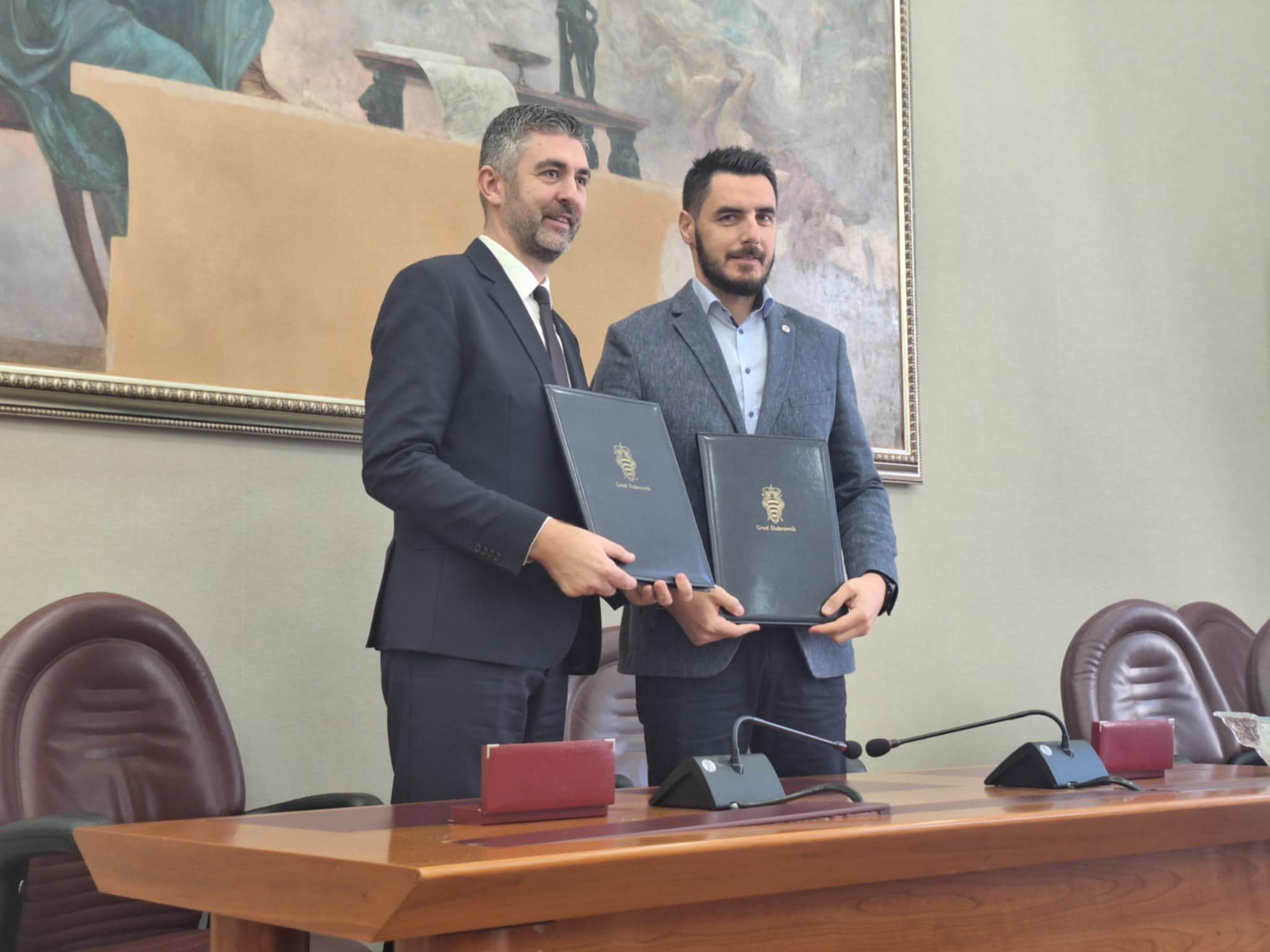 POTPISAN UGOVOR Djeca Dubrovačkog primorja napokon će dobiti ono što zaslužuju