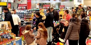 Nikada nismo potrošili kao ovog prosinca i još ćemo. Jedan način prodaje nesmiljeno raste