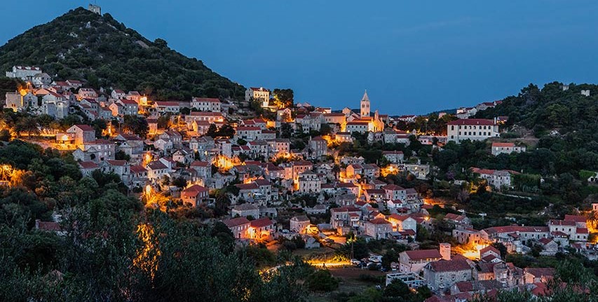 DUBROVNIK I OTOCI RUŠE REKORDE: Mljet bilježi rast posjeta, Lastovo slavi deseti rođendan legendarne utrke, a Cavtat nudi besplatno putovanje kroz povijest