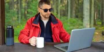 Termosica umjesto kave za van: promjenom navika uštedite 500 eura godišnje