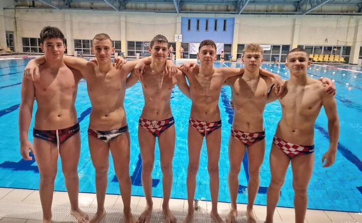 Prvi treninzi reprezentacije U15 u Makarskoj, čak šest Jugaša