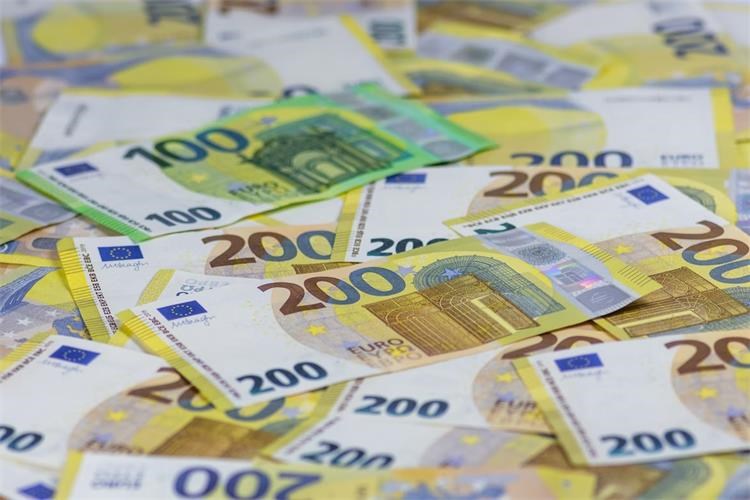 Sretan ili nesretan izbor fonda? Evo kako svatko može povećati buduću mirovinu u par minuta