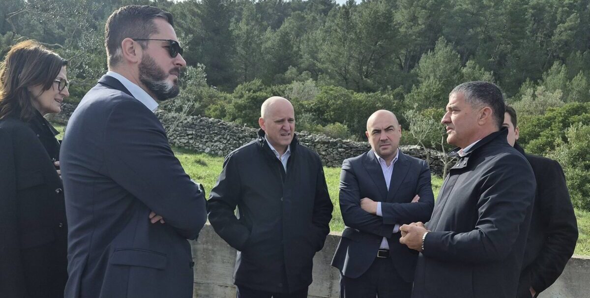 KRAJ GUŽVAMA U SEZONI Moderna zaobilaznica za brži otočni promet - velika investicija DNŽ