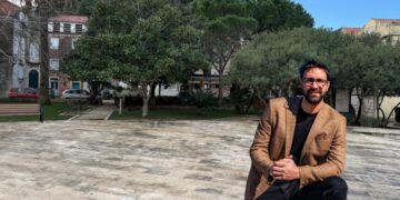 Zabrinjava me njihova otuđenost od grada. Iza svega je zavist.