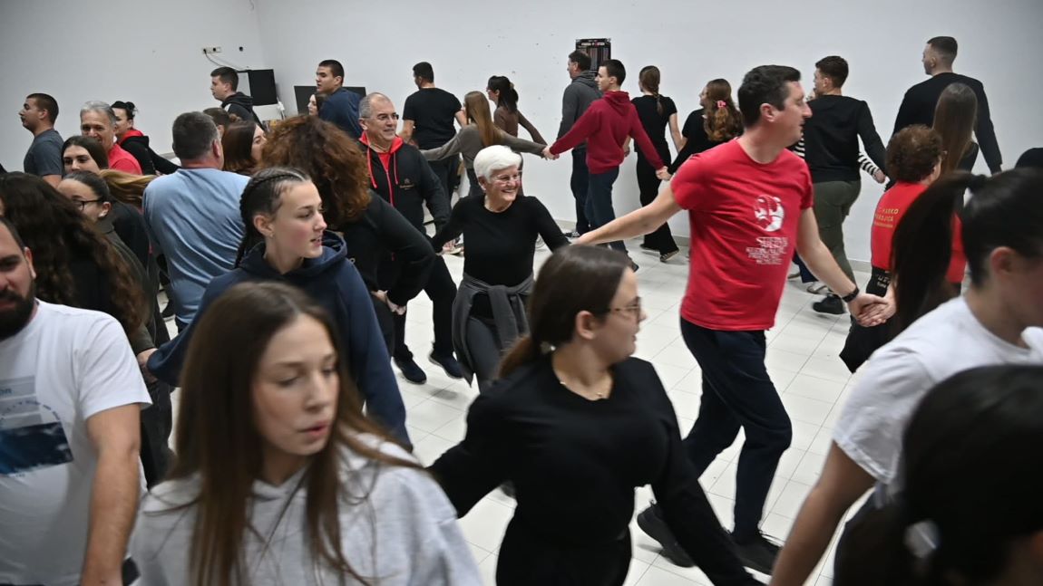 Primorci, Župljani i Konavljani zajedno: Mi balamo njihovo, oni balaju naše…