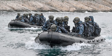 PLOČE: Novi hrvatski marinci primili beretke. Evo tko su najbolji polaznici