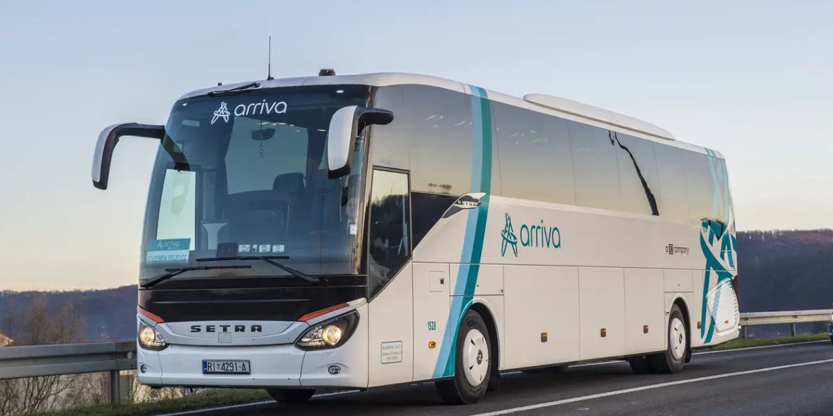 OVO SMO ČEKALI S katamarana u Splitu ravno na bus za Zagreb, nova linija za otočane, cijena - prava sitnica!