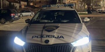 Višestruki ponavljač prometnih prekršaja pozitivan na drogu priveden. Policija traži zatvor, sud kaže: Ma ne…