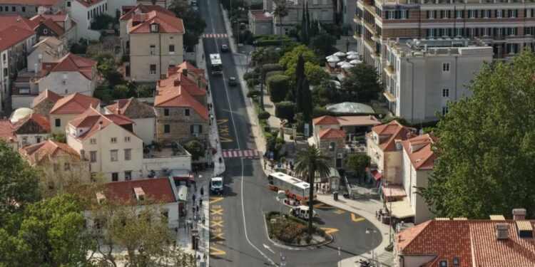 RADOVI GOTOVI ČAK PRIJE ROKA Završena sanacija kolnika od Brsalja do Boninova (FOTO)