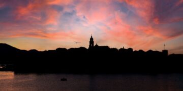 VODA, DUBOVO, UGOSTITELJI Danas je jedna od najnapetijih sjednica Gradskog vijeća Korčule