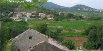 Putinovi prijatelji prodaju zemljište na Pelješcu. Evo cijene