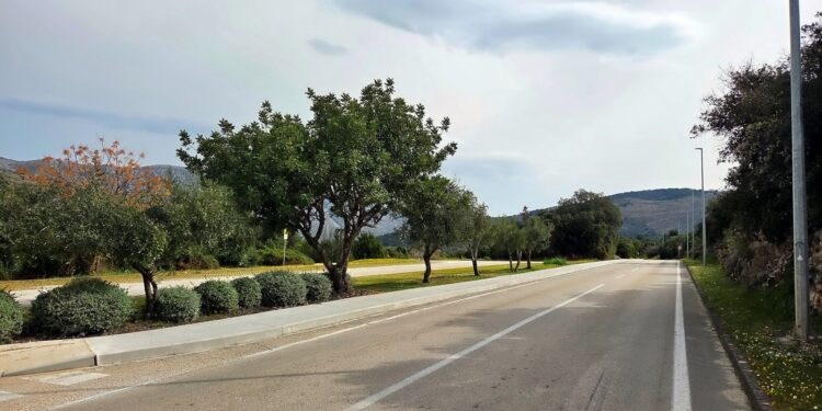 Obnovljen nogostup na Babinu kuku, evo što je sve napravljeno (FOTO)