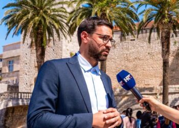 Sedam godina tišine, danas prosvjed, Dubovo postalo politička arena, evo što kažu otočni čelnici