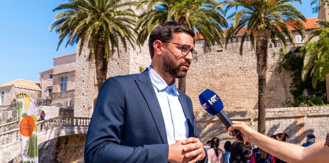 Zašto SDP i Možemo! danas javno peru ruke. Pa bez njihovih ruku ne bi bilo pretovarne stanice