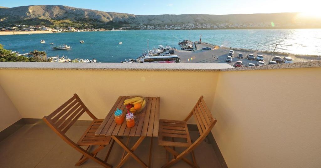 Iznajmljivači apartmana u zgradama izgubit će pravo na kratkoročni najam ne učine li ovo