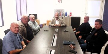 Metković uvodi Dan branitelja. Evo što je još dogovoreno na sastanku kod gradonačelnika