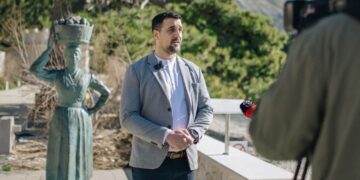 VAU, VAU Nakon tabli na kupalištima i palmi u Srebrenom, načelnik najavljuje još novosti