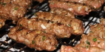 Gdje pojesti najbolje ćevapčiće? Provjerili smo koja se mjesta najčešće spominju