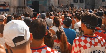 Kad igra Hrvatska, sve staje: psihologinja otkriva zašto navijanje izaziva tako snažne emocije