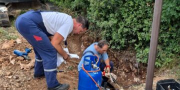 Otok ostao bez struje, navodno su radnici presjekli kabel, na teren izašla i policija