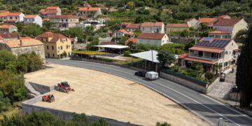 SVE ZA SIGURNOST Traži se izvođač radova autobusne stanice i parkirališta Trsteno istok