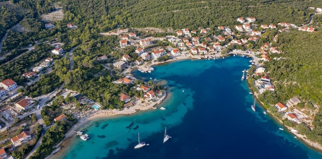 Nešto veliko se sprema u Žrnovskoj Banji, ali projekt još mora proći ekološku provjeru