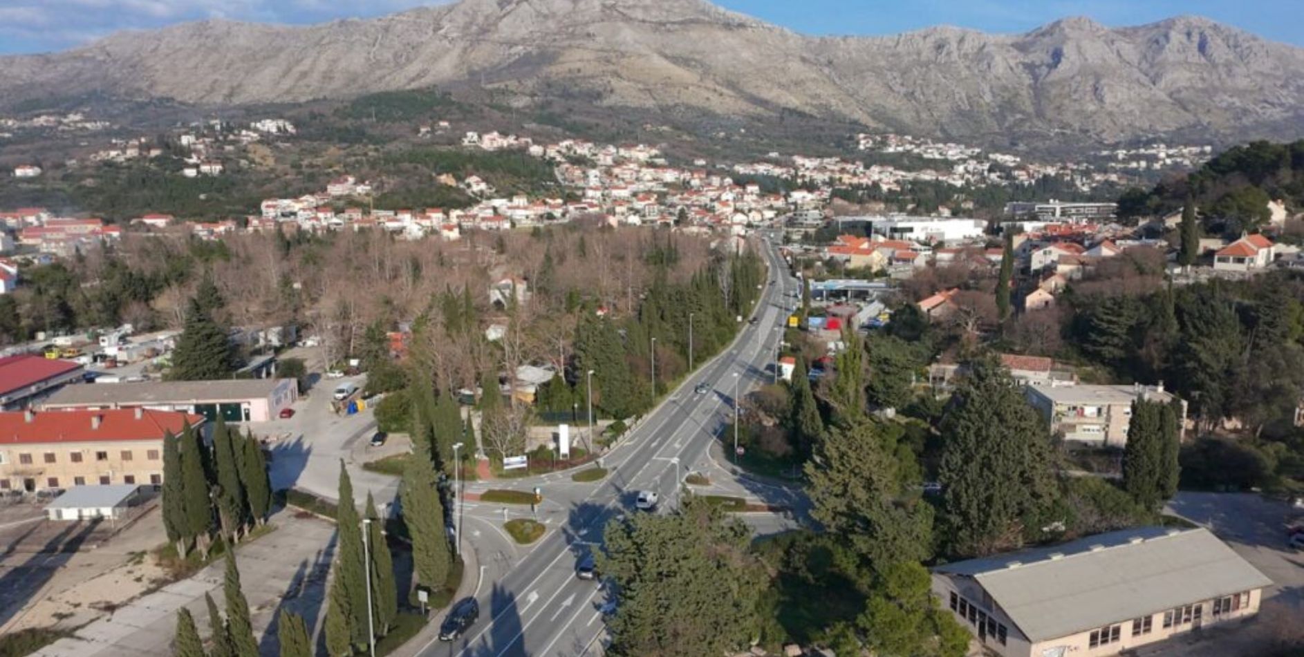 Redari u akciji: Pljuštale kazne za glomazni otpad i nepropisno parkiranje, a neki su zaboravili i hrvatsku zastavu