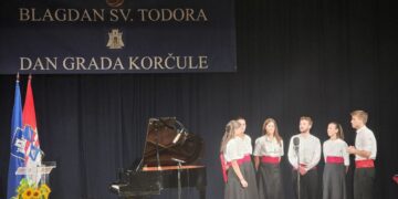 KORČULA JE BISER MORA Kako su životne slučajnosti izrežirale prekrasan kulturni program svečane sjednice