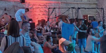 [VIDEO] Dobra atmosfera na ovogodišnjoj Noći Porporele i ove godine s kneginjom na čelu