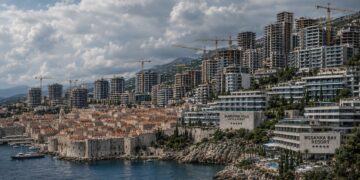 Evo kako bi izgledao preizgrađeni Dubrovnik za deset godina da Franković nije rekao dosta