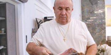 Kerum se opuštao uz Dragojevića u Veloj Luci kad je stigla ruka pravde