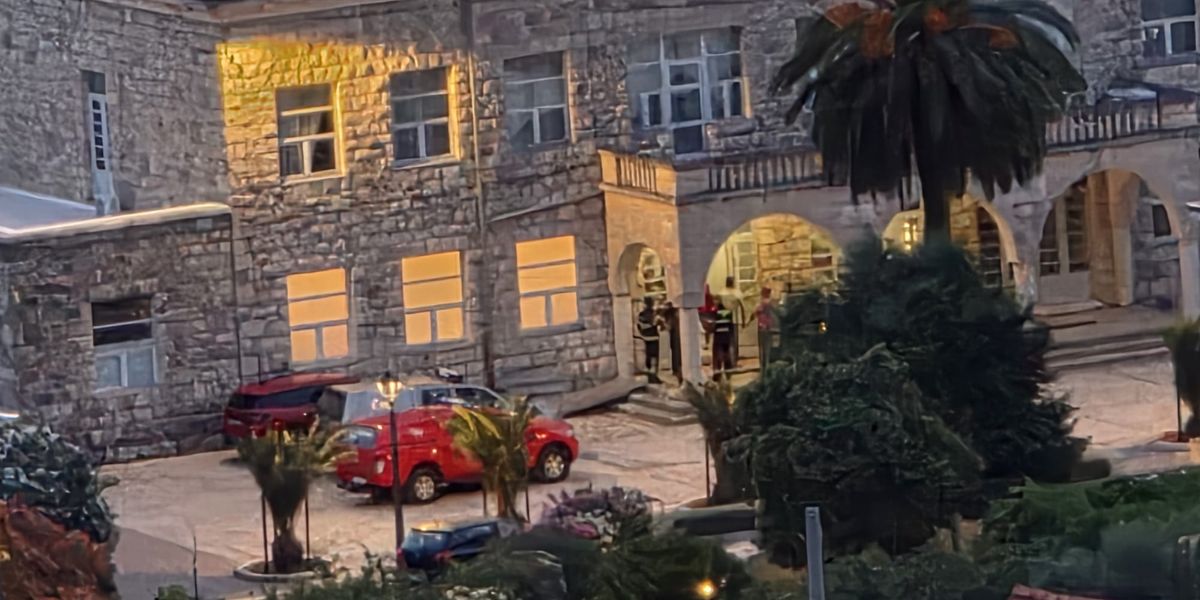 Na Korčuli sazvan hitan sastanak kriznog stožera, požar se i dalje širi