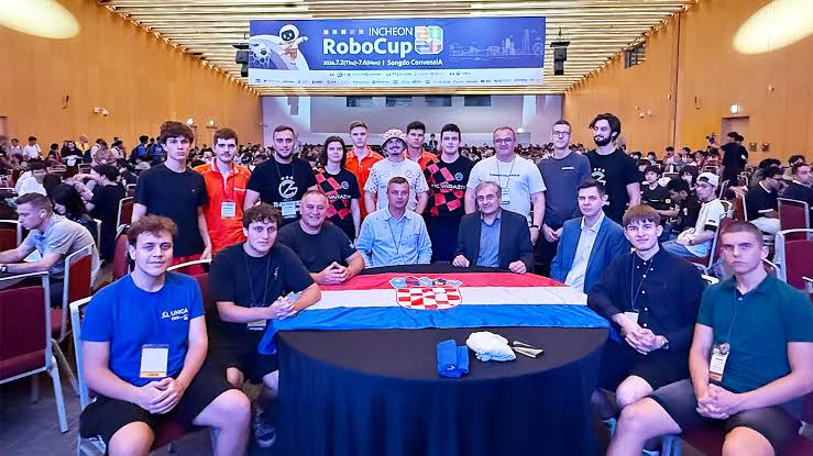Veliki uspjeh hrvatskih robotičara na Svjetskom prvenstvu RoboCup 2026.: Među njima i Orsat Kralj