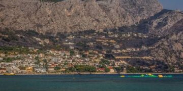 „Omiš je bio uz Dubrovnik, danas je Dubrovnik uz Omiš“: Grad šalje 150 tisuća eura pomoći