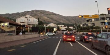 Evo što iz policije kažu o gašenju semafora po Župi dubrovačkoj