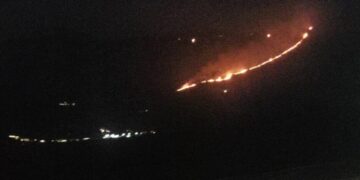 [VIDEO] Požar na Ivanici u BiH još je aktivan, prijeti širenjem na Rijeku dubrovačku