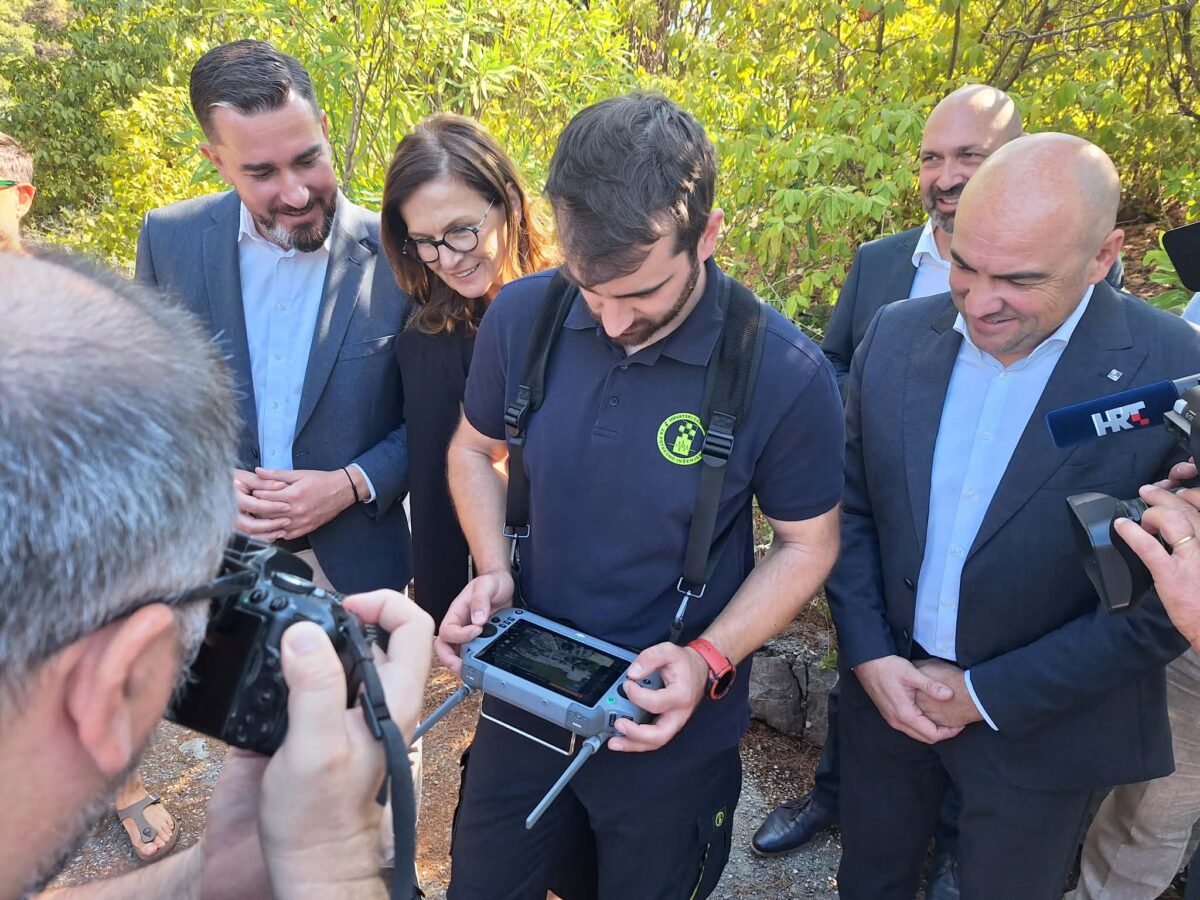 Dubrovačko-neretvanska županija dobila dron za pregled oštećenih zgrada nakon potresa