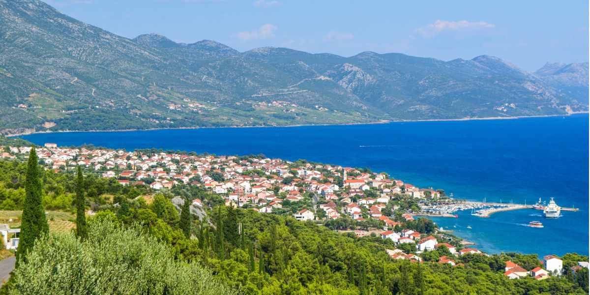 Orebić bilježi pad u broju turista, a i kod njih je Nijemaca je sve manje