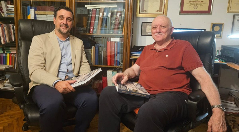 Zašto načelnik ide u posjetu Kapetaniću? Izgleda da je imao poseban razlog