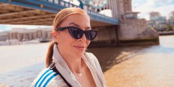 SVE ZA LAJKOVE „Savršeno tijelo, savršen život, savršen profil – a što ostaje kad skinemo filter?“